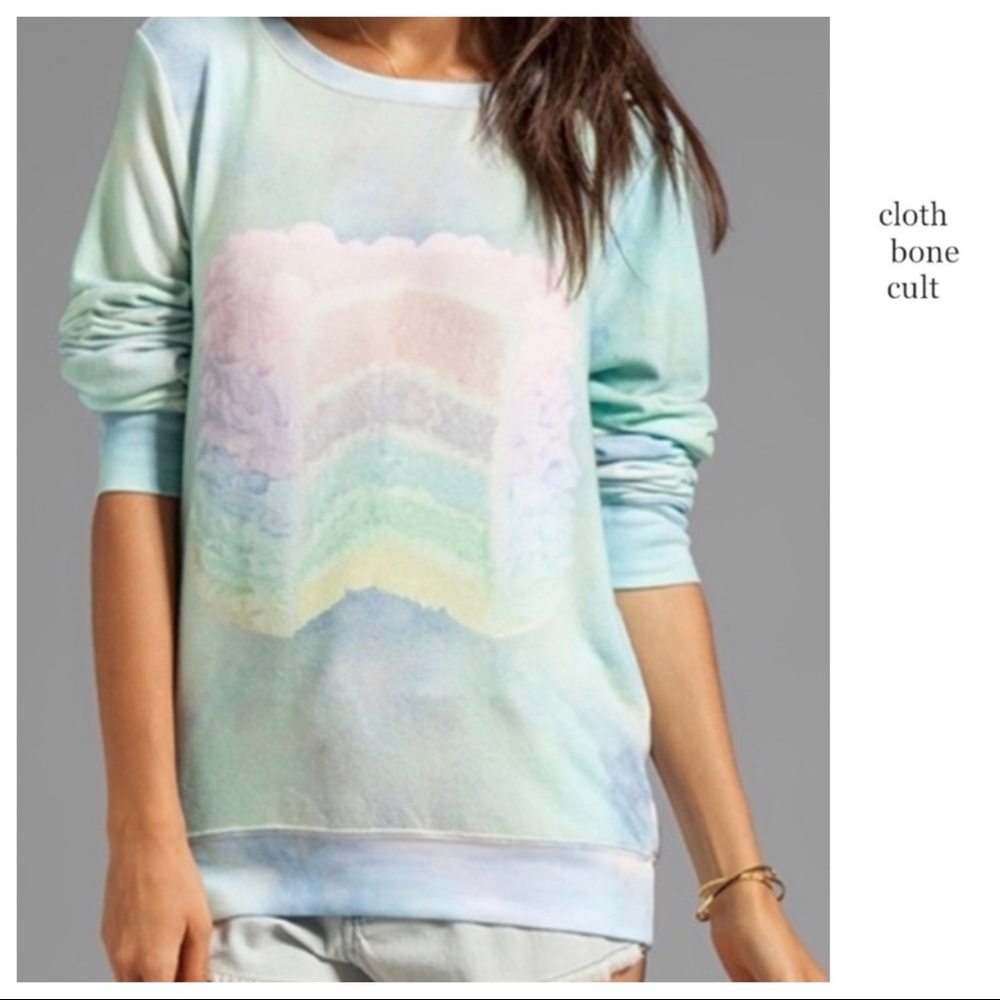 ❌SOLD❌WILDFOX 💋🦊 Rainbow Ombré Layer Cake SWEATSHIRT